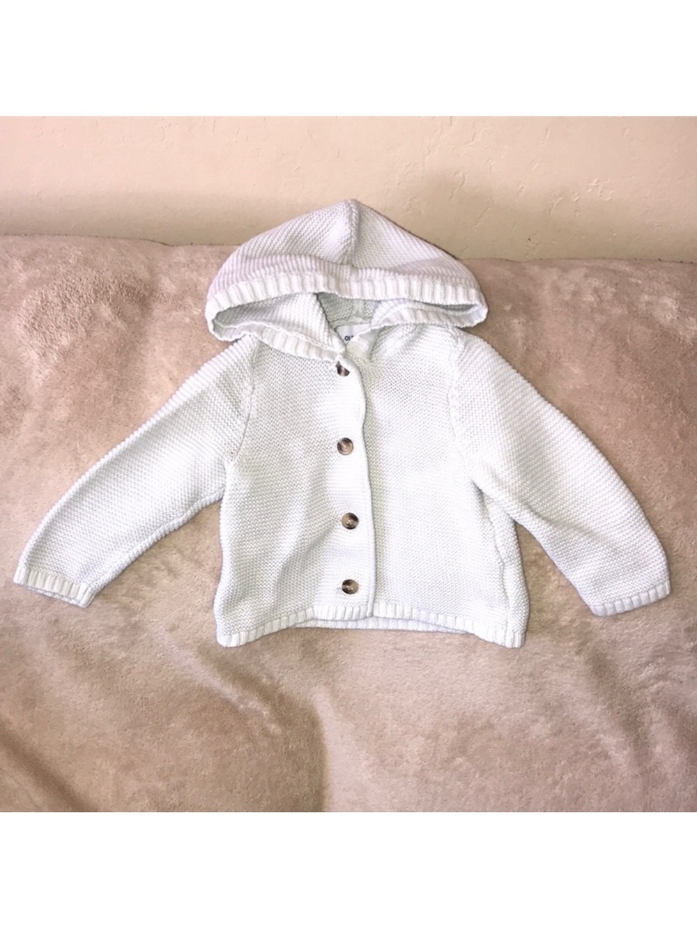 Old navy 12-18 months white Hooded Knit jacket button front